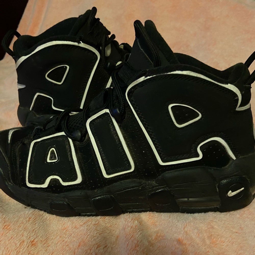 Nike Uptempo